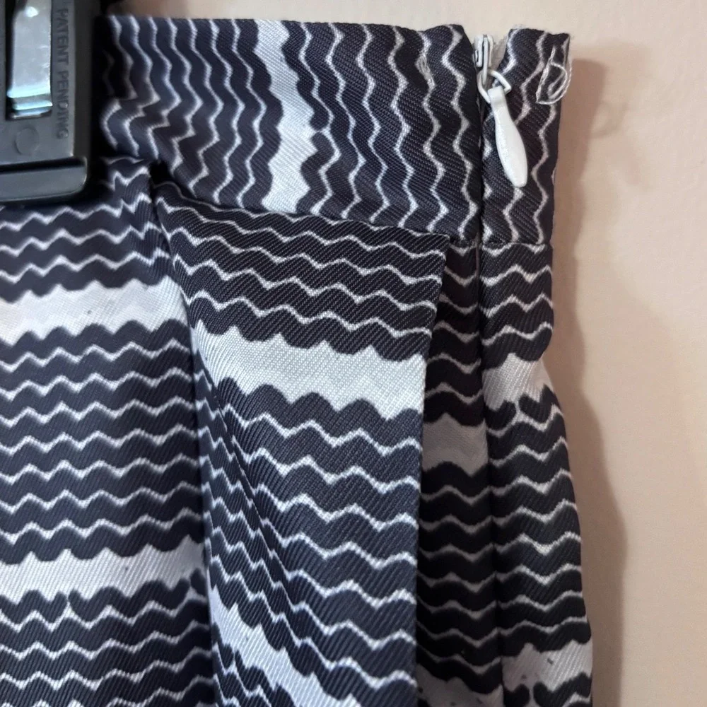 N/A pleated mini